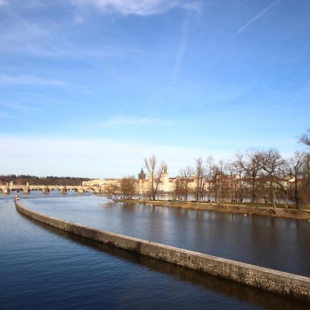 Quiet Apartment In The City Center With Own Terrace Prague Exterior photo