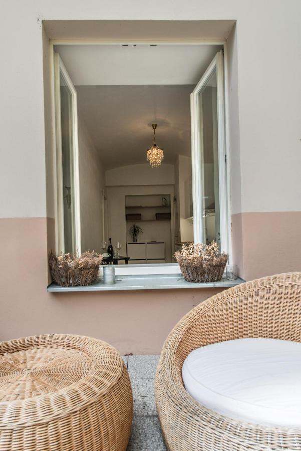 Quiet Apartment In The City Center With Own Terrace Prague Exterior photo